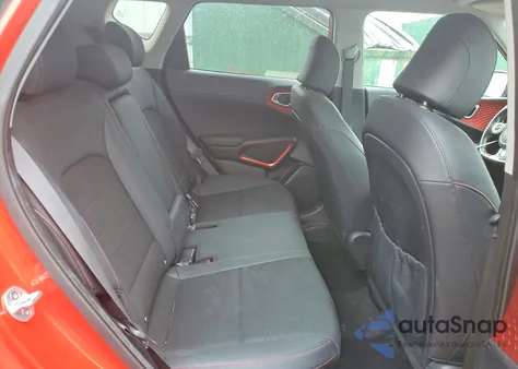 2020 Kia Soul Gt-Line z USA, uszkodzony, nr VIN KNDJ53AF7L7063733